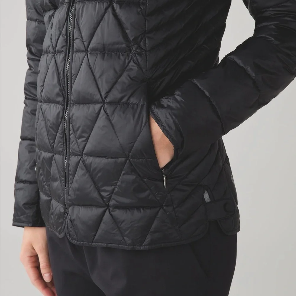 Lululemon Four The Helluvit Jacket Black / Dandy Digie Multi Size 10